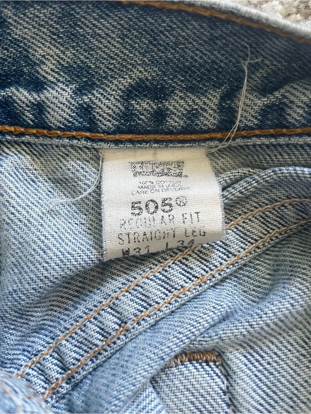 Levi’s 505 Regular fit straight leg size 31W 34L